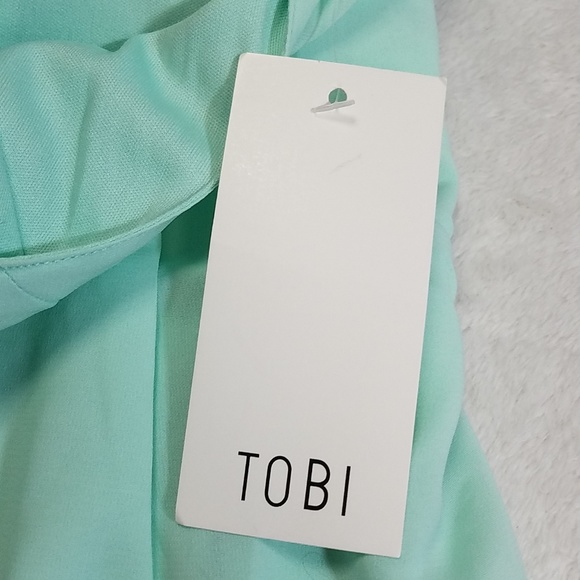 NWT Tobi Mintgreen & Black Lace Romper - Picture 6 of 8